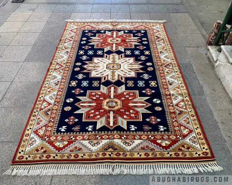 Read more about the article The Benefits of Using Rugs in Home Decor